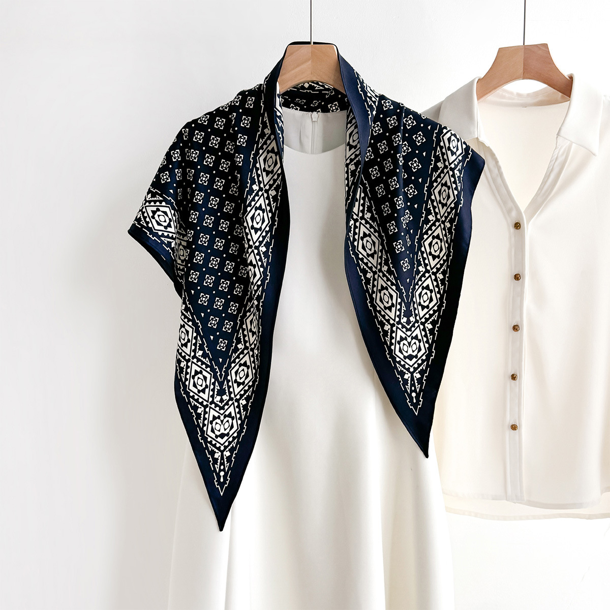Retro Printed Square Scarf For - Face Scarf Mask recension och pris